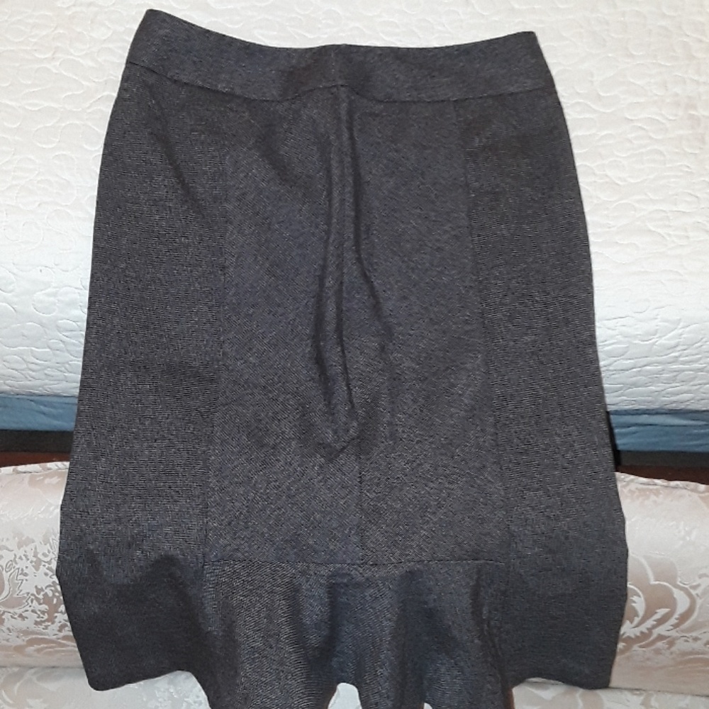 Apt. 9 Ruffled Hem Skirt